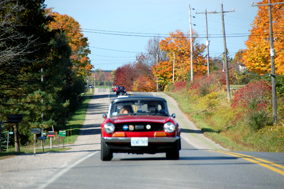 Steven and Anita Craib leading the pack, their second year on the rally
